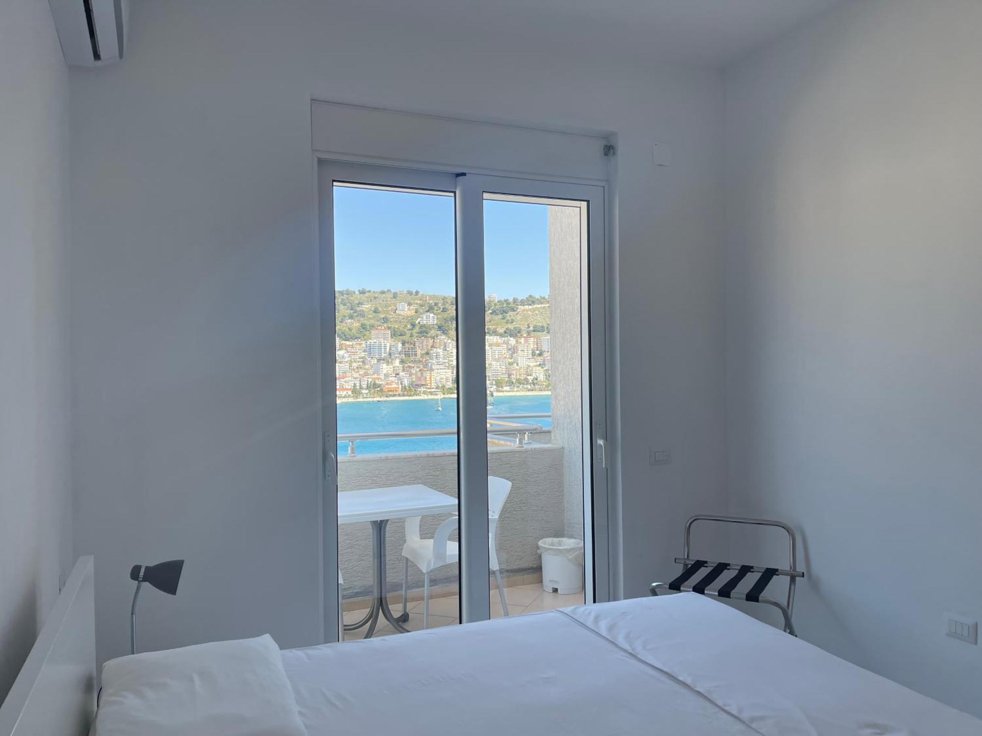 Kristina Bellavista Rooms Sarandë 外观 照片